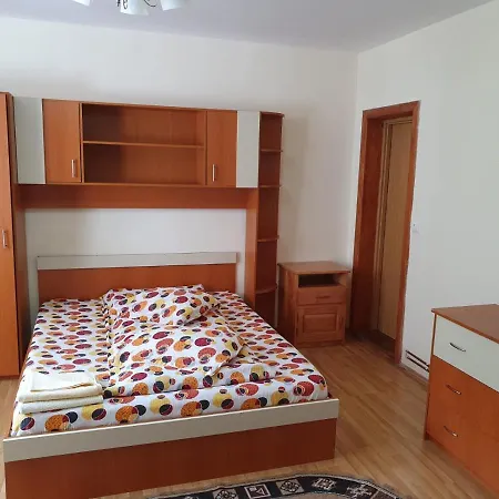 Casa Madalina בראשוב
