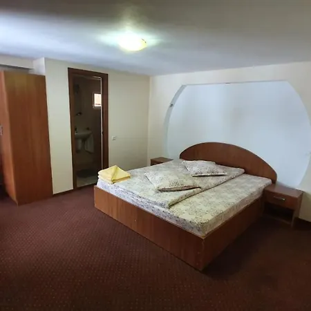 Casa Madalina בית הארחה בראשוב